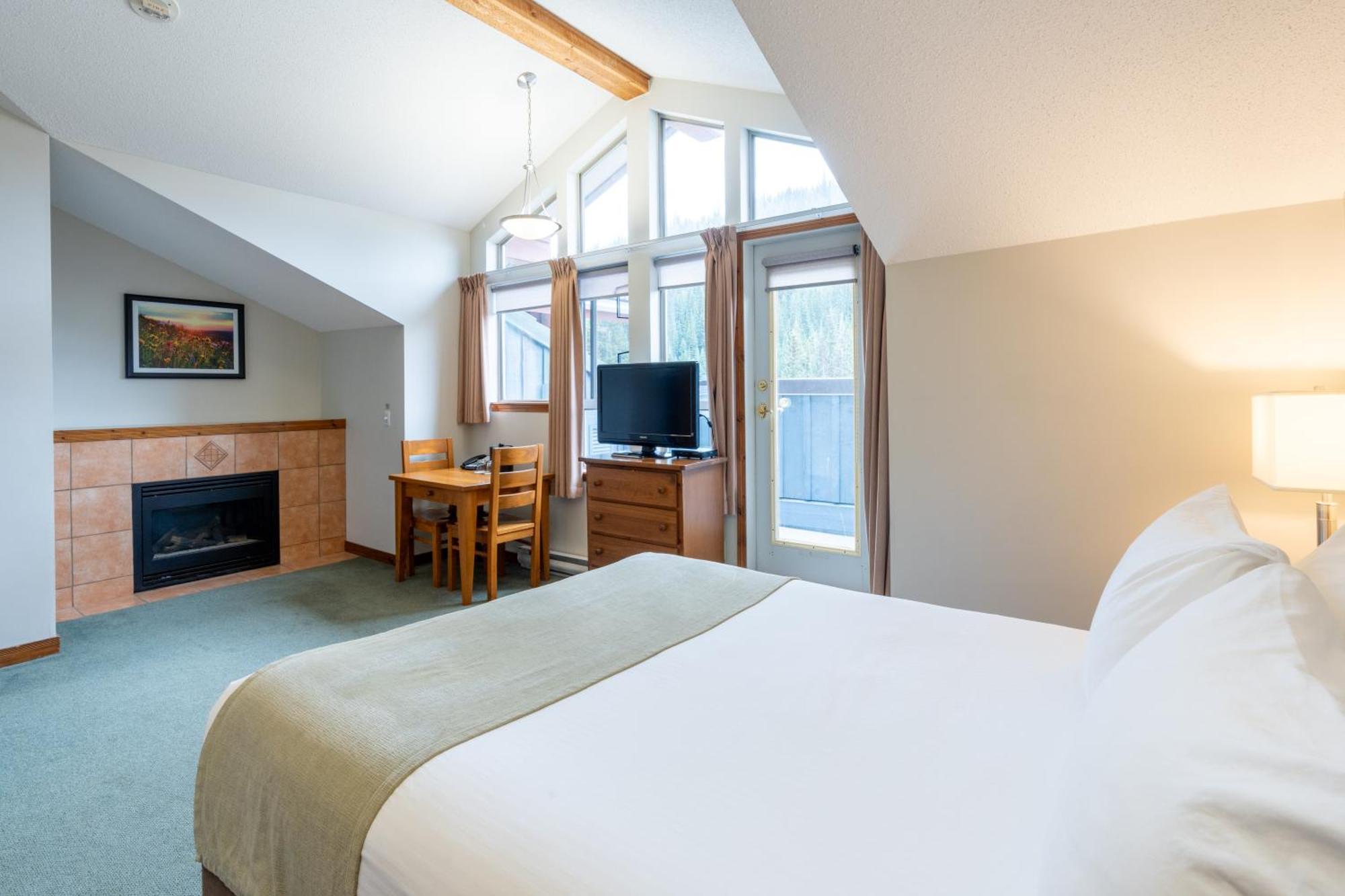 Sundance Lodge Sun Peaks Exteriör bild
