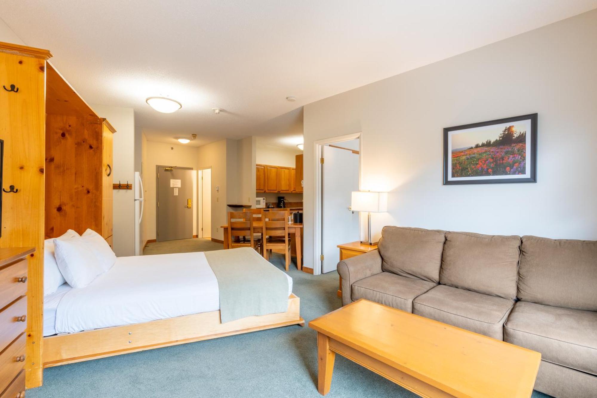 Sundance Lodge Sun Peaks Exteriör bild