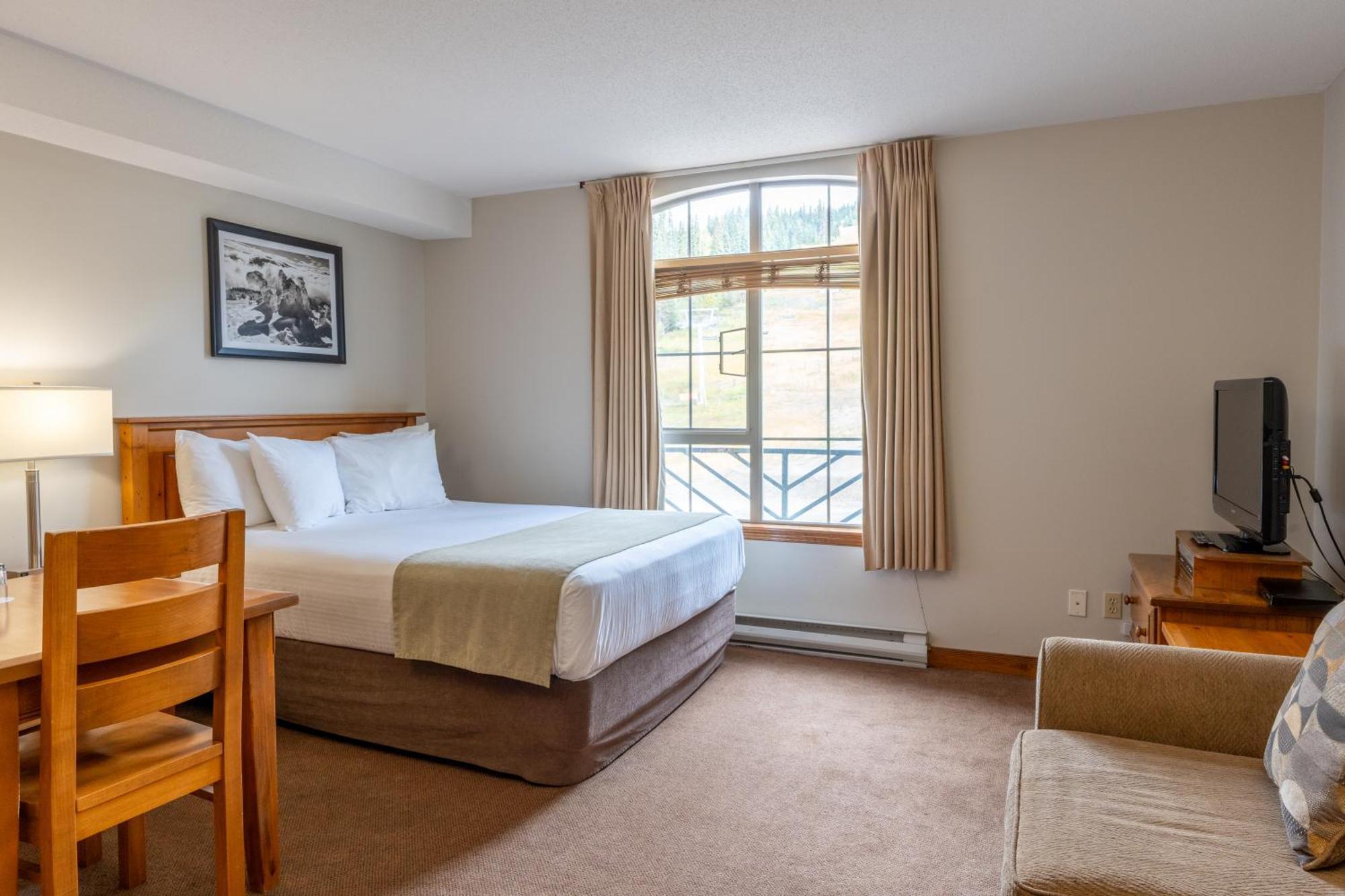 Sundance Lodge Sun Peaks Exteriör bild