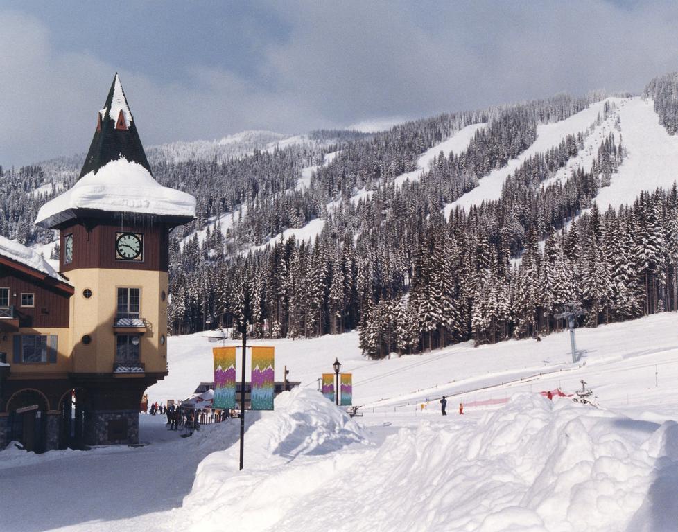 Sundance Lodge Sun Peaks Exteriör bild